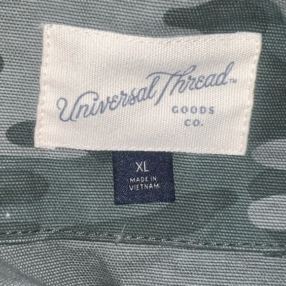 Universal thread- Camo jacket - Picture 5 of 6